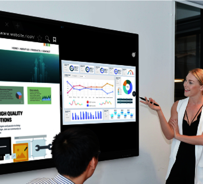 Le tableau interactif RICOH A7500 offre une expérience immersive avec un écran 4K et des fonctionnalités avancées